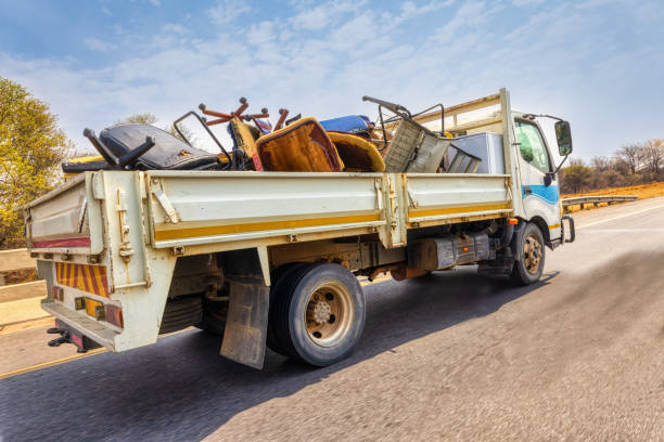 Best Garage Cleanout  in Carrington, ND
